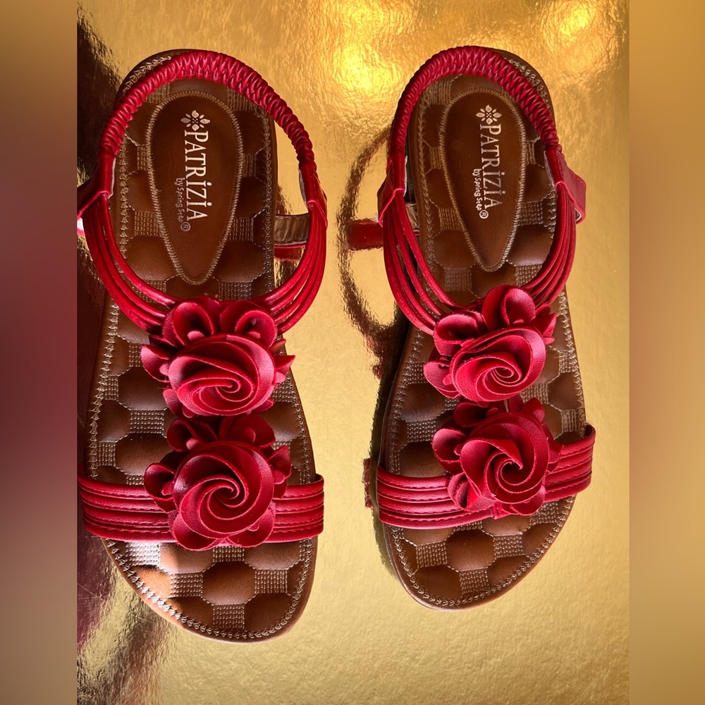 Patricia Nectarine Sandals EUC EU size 39